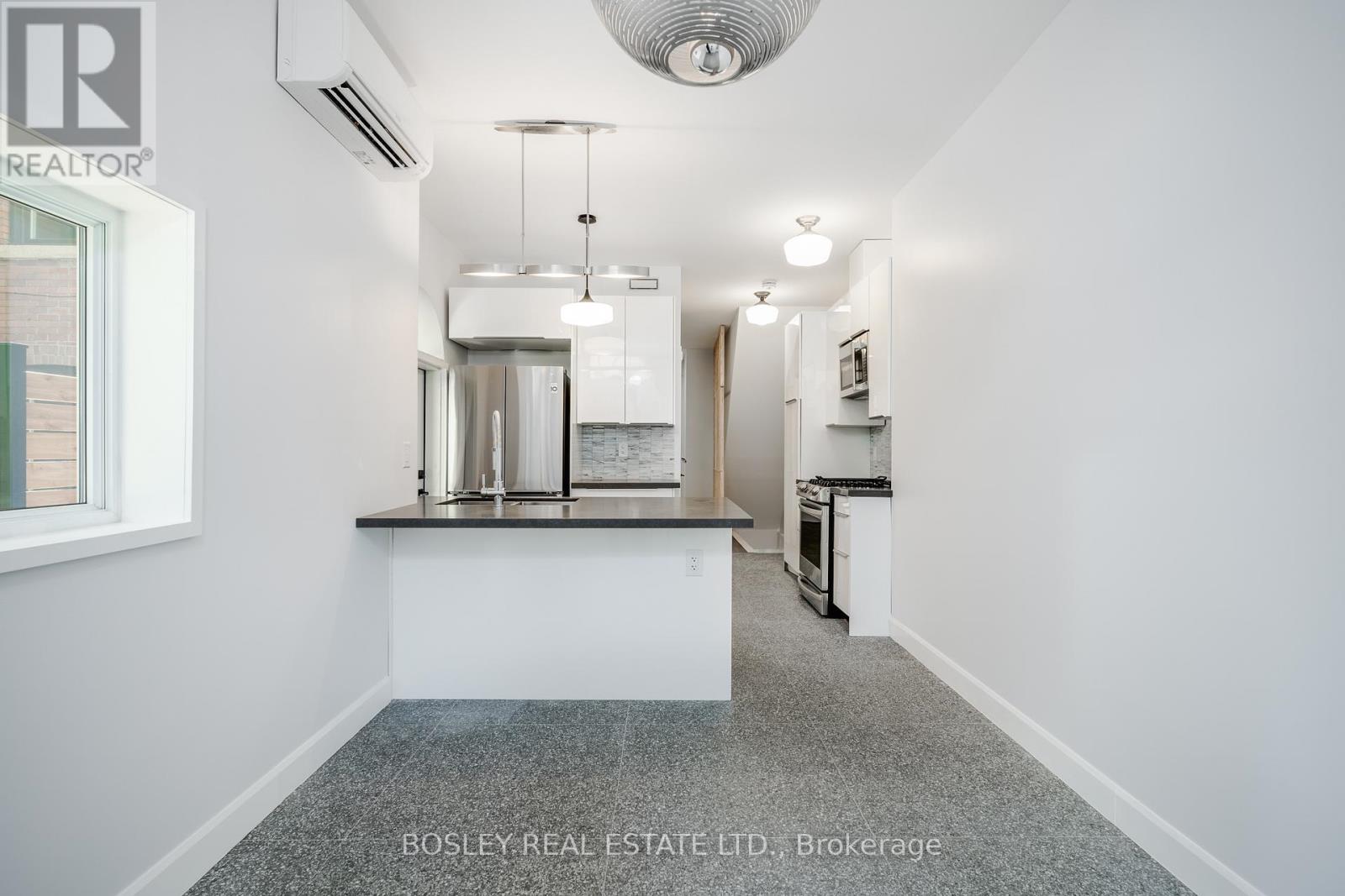 Lower - 9 Hambly Avenue, Toronto, Ontario  M4E 2R5 - Photo 8 - E12775214