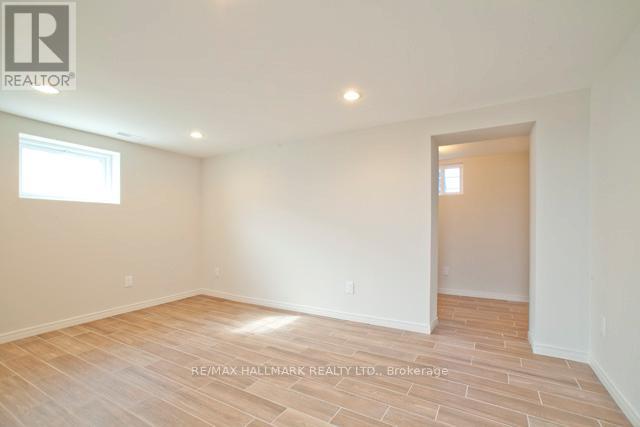 Lower - 102 Robinson Avenue, Toronto, Ontario  M1L 3T3 - Photo 2 - E12775246