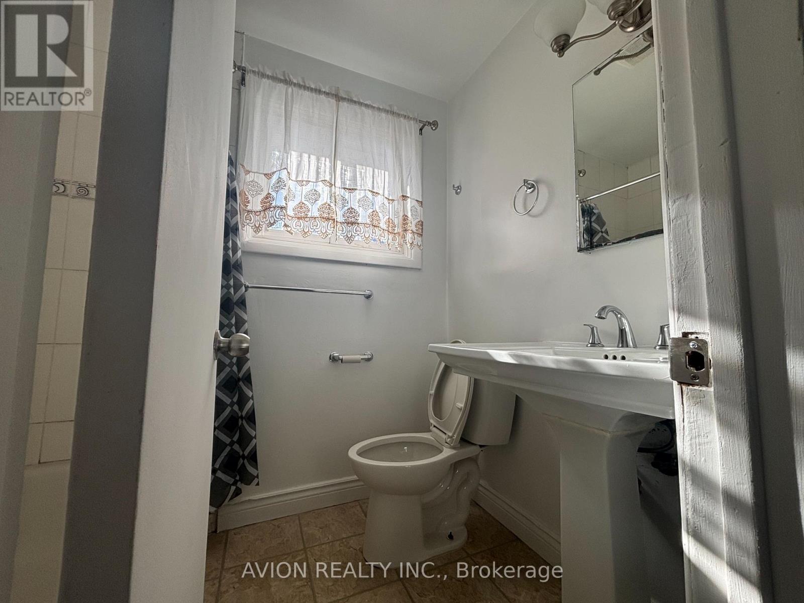 119 Birkdale Road, Toronto, Ontario  M1P 3R7 - Photo 14 - E12775268