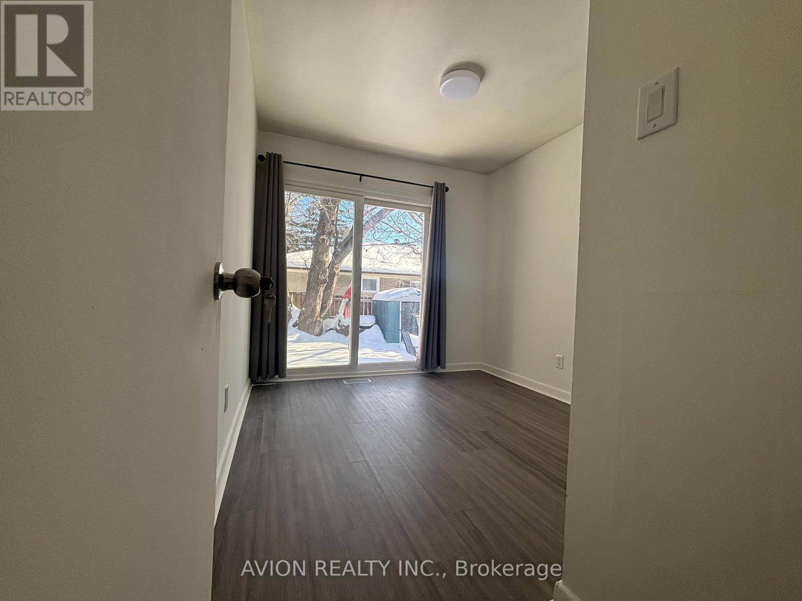 119 Birkdale Road, Toronto, Ontario  M1P 3R7 - Photo 8 - E12775268