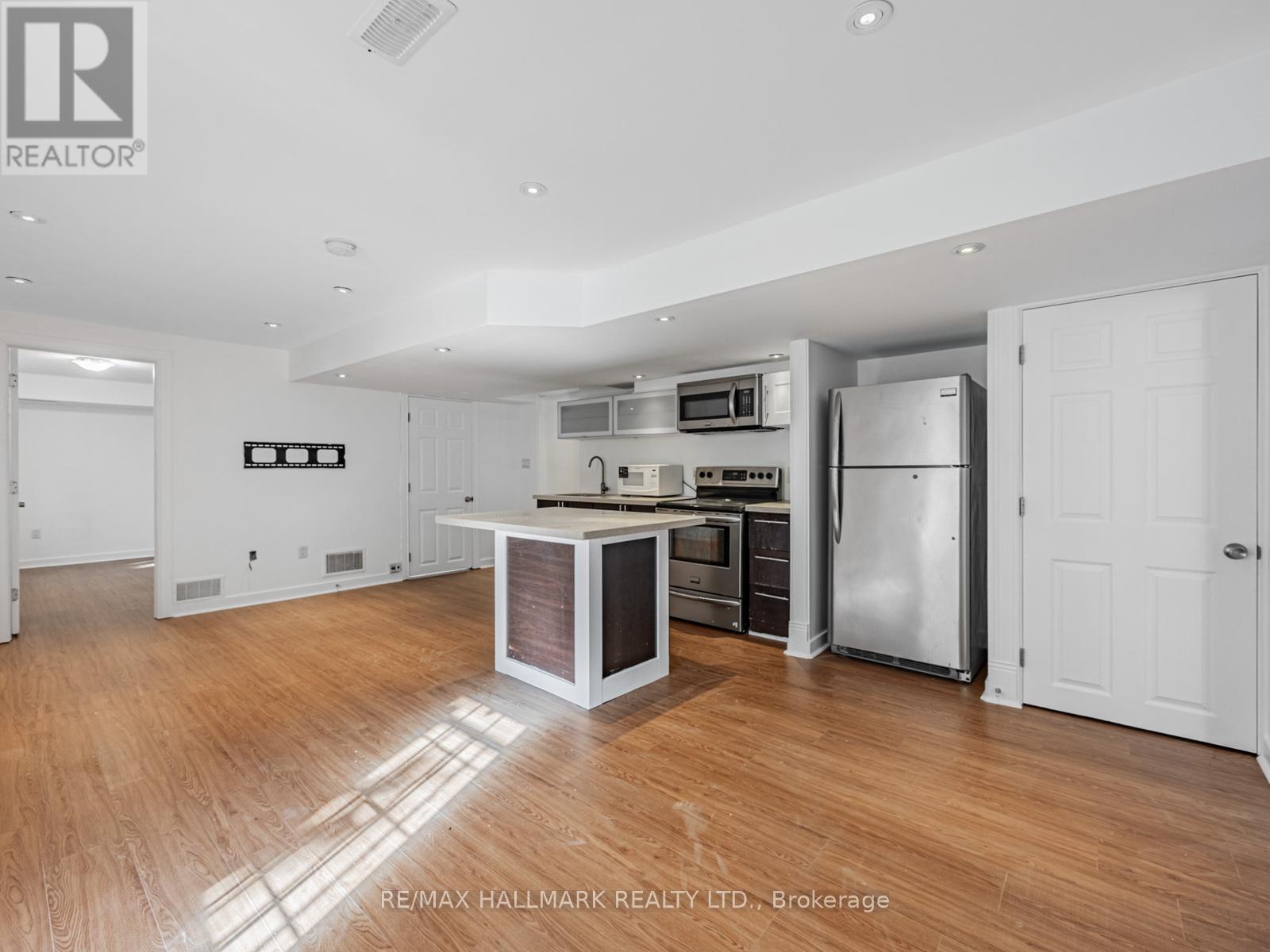 Bsmnt - 17 Crane Crescent, Ajax, Ontario  L1T 4G7 - Photo 4 - E12775384