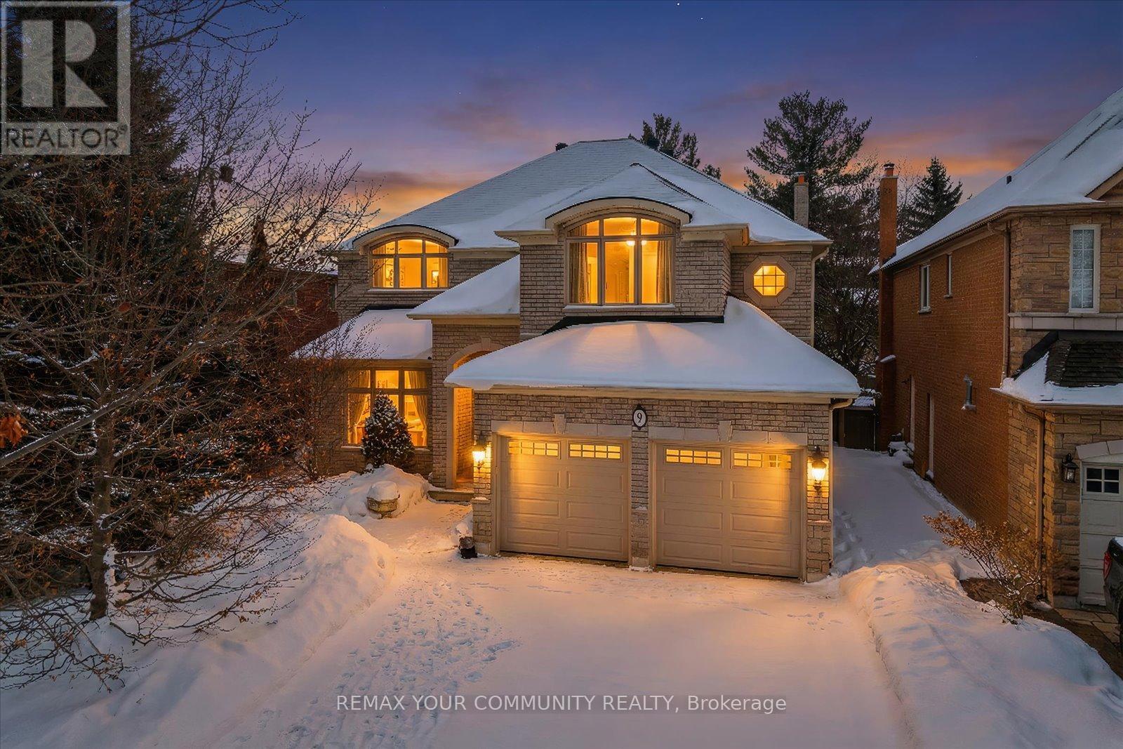 9 WINTERPORT COURT, Richmond Hill, Ontario