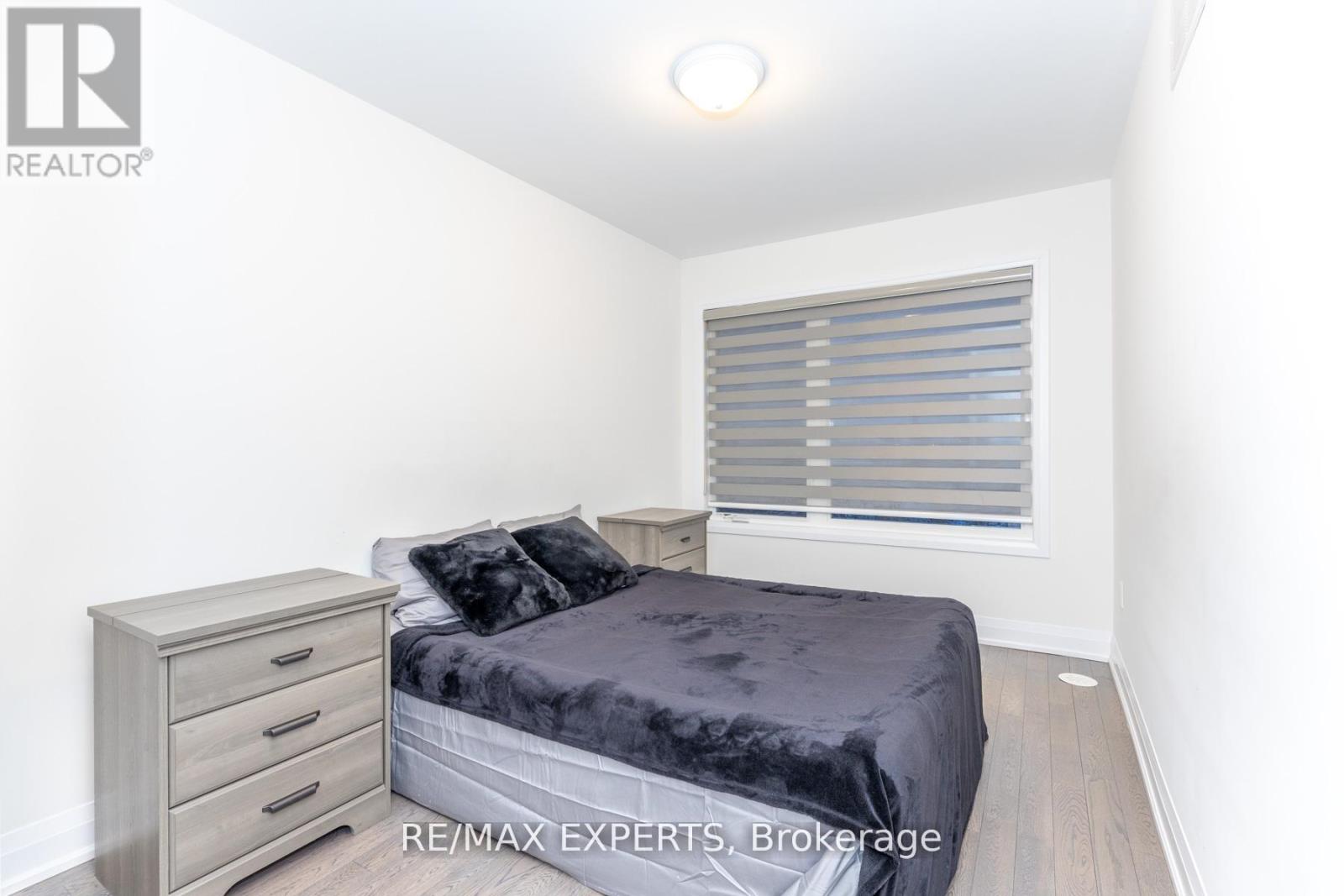 190 Moneypenny Place, Vaughan (Beverley Glen), Ontario  L4J 0K9 - Photo 11 - N12775196