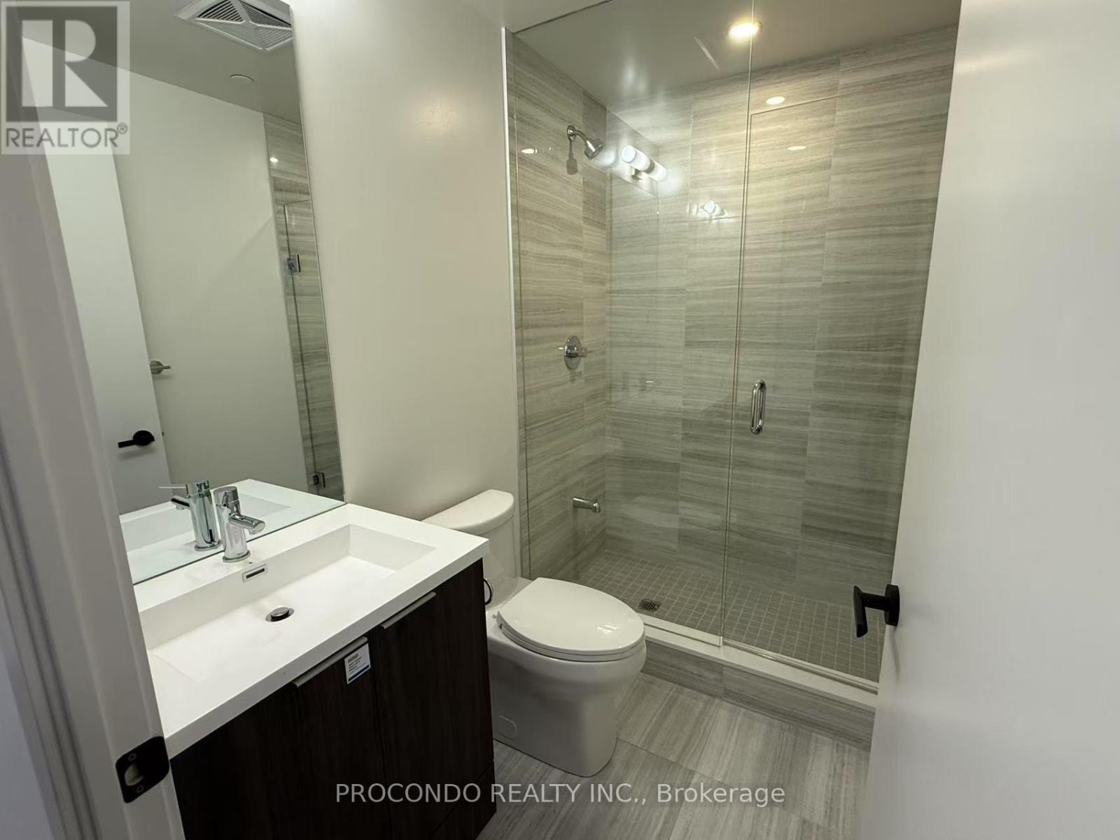 5801 - 8 Interchange Way, Vaughan, Ontario  L4K 5Z7 - Photo 7 - N12775264