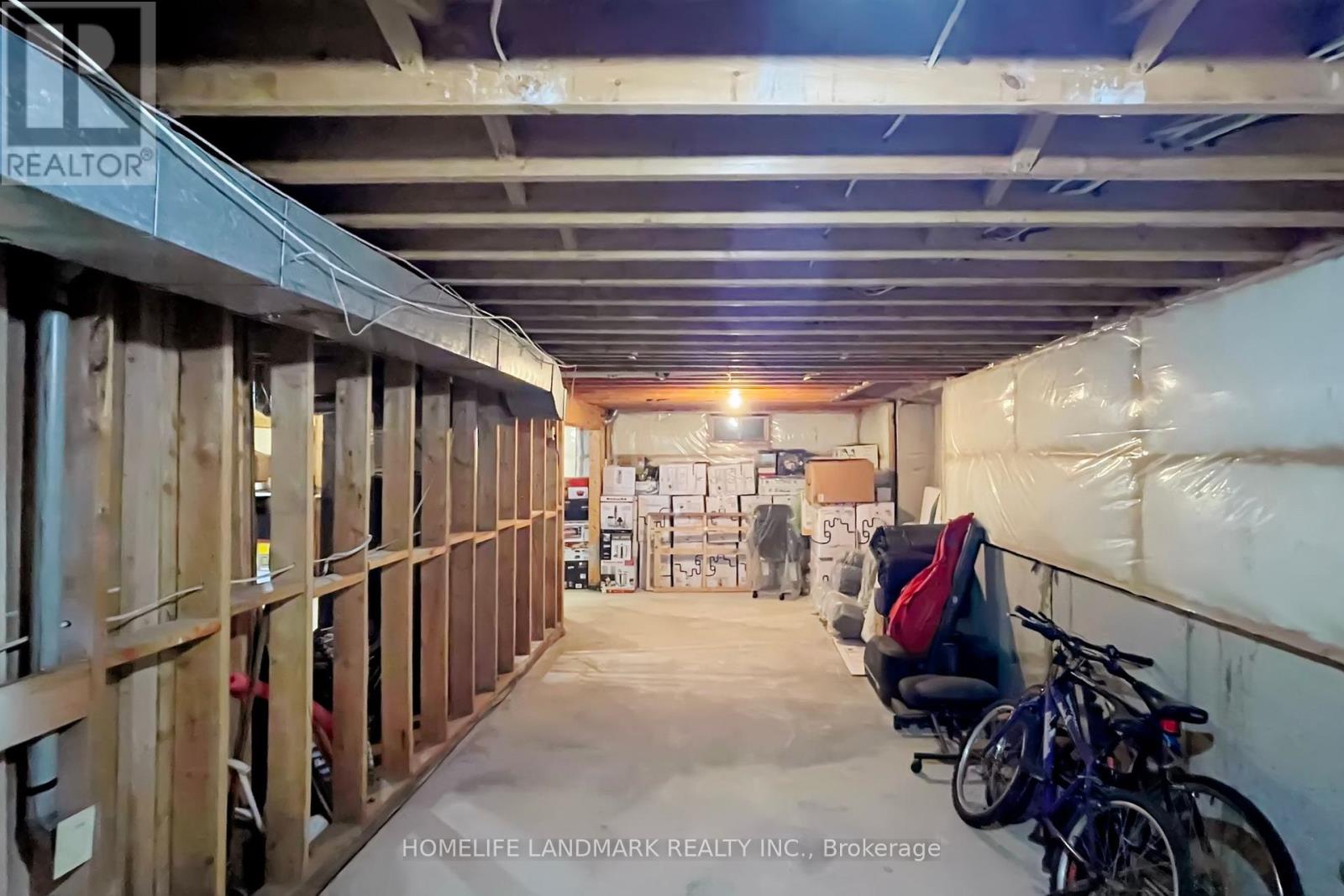 16 Willis Drive, Aurora, Ontario  L4G 5N8 - Photo 32 - N12775346