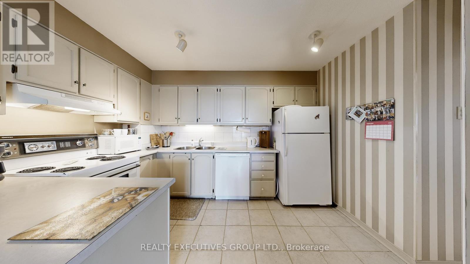 905 - 8111 Yonge Street, Markham, Ontario  L3T 4V9 - Photo 10 - N12775352