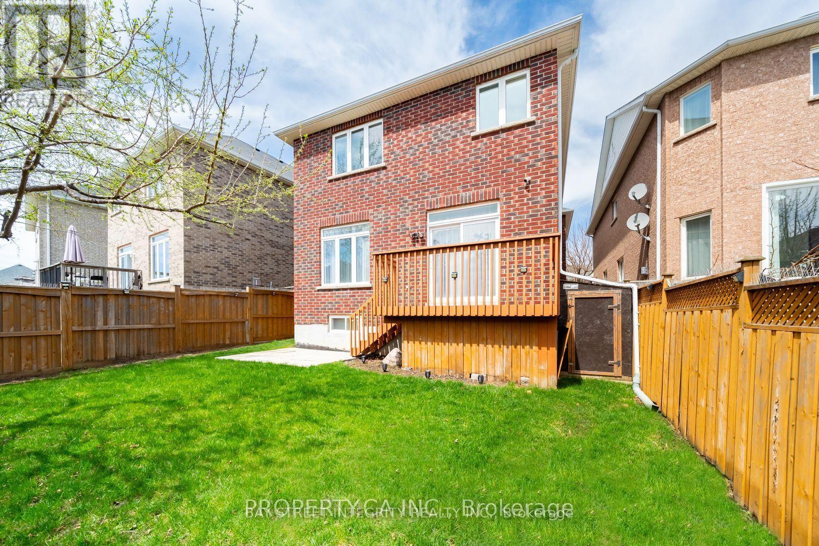 40 Danpatrick Drive, Richmond Hill, Ontario  L4S 2S7 - Photo 22 - N12775392