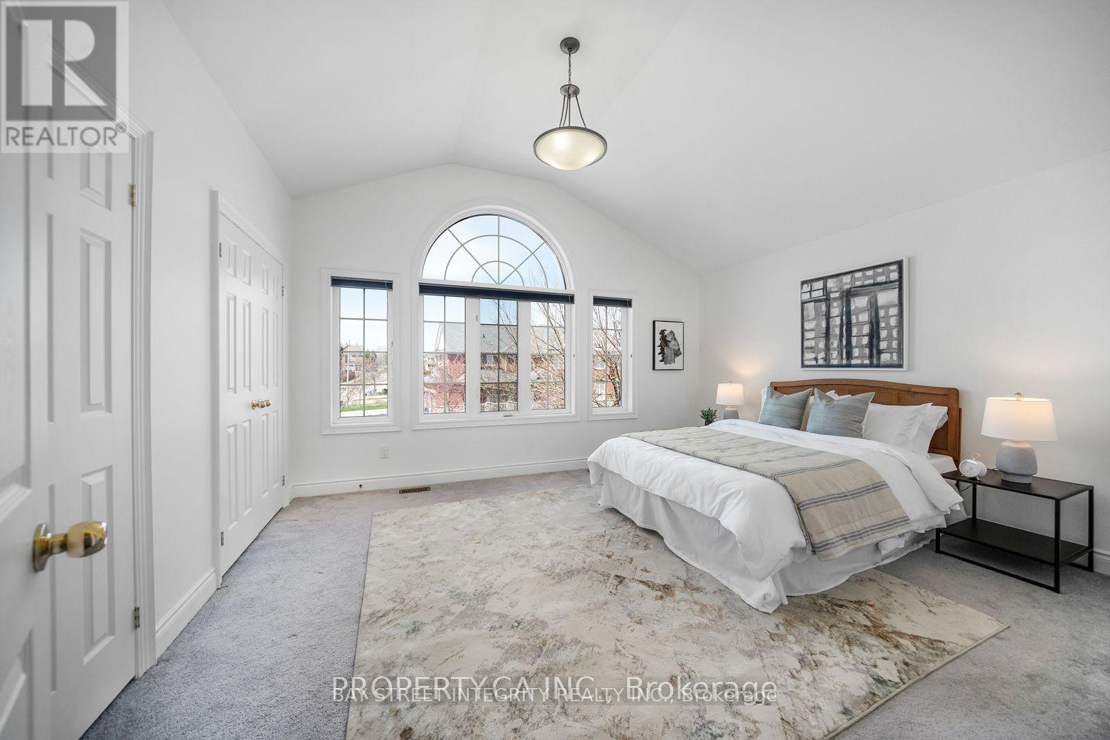 40 Danpatrick Drive, Richmond Hill, Ontario  L4S 2S7 - Photo 7 - N12775392