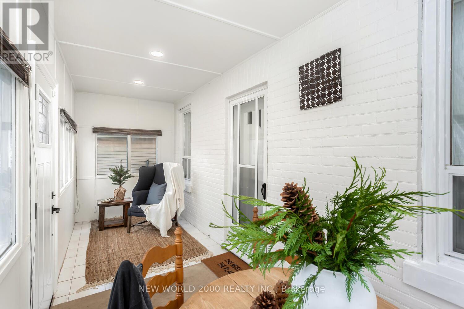 8071 Kipling Avenue, Vaughan, Ontario  L4L 2A2 - Photo 6 - N12775428