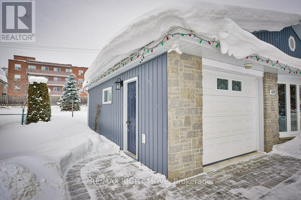 429 Highland Avenue, Orillia, Ontario  L3V 4E8 - Photo 32 - S12775270