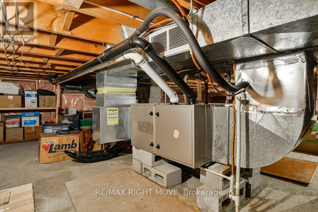 429 Highland Avenue, Orillia, Ontario  L3V 4E8 - Photo 37 - S12775270