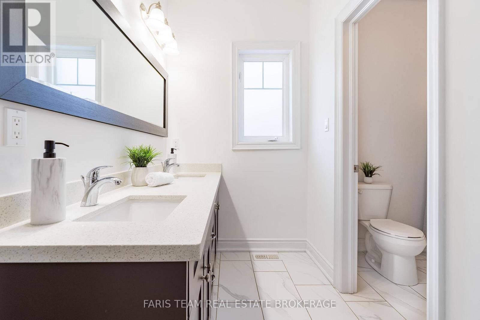 287 Robinson Road, Wasaga Beach, Ontario  L9Z 3A3 - Photo 22 - S12775442