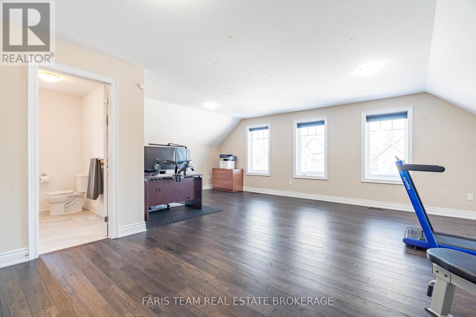 287 Robinson Road, Wasaga Beach, Ontario  L9Z 3A3 - Photo 28 - S12775442