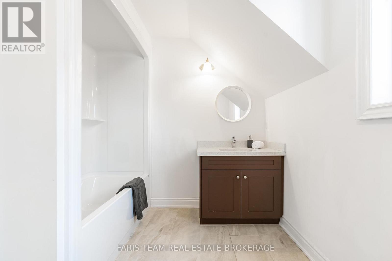 287 Robinson Road, Wasaga Beach, Ontario  L9Z 3A3 - Photo 29 - S12775442