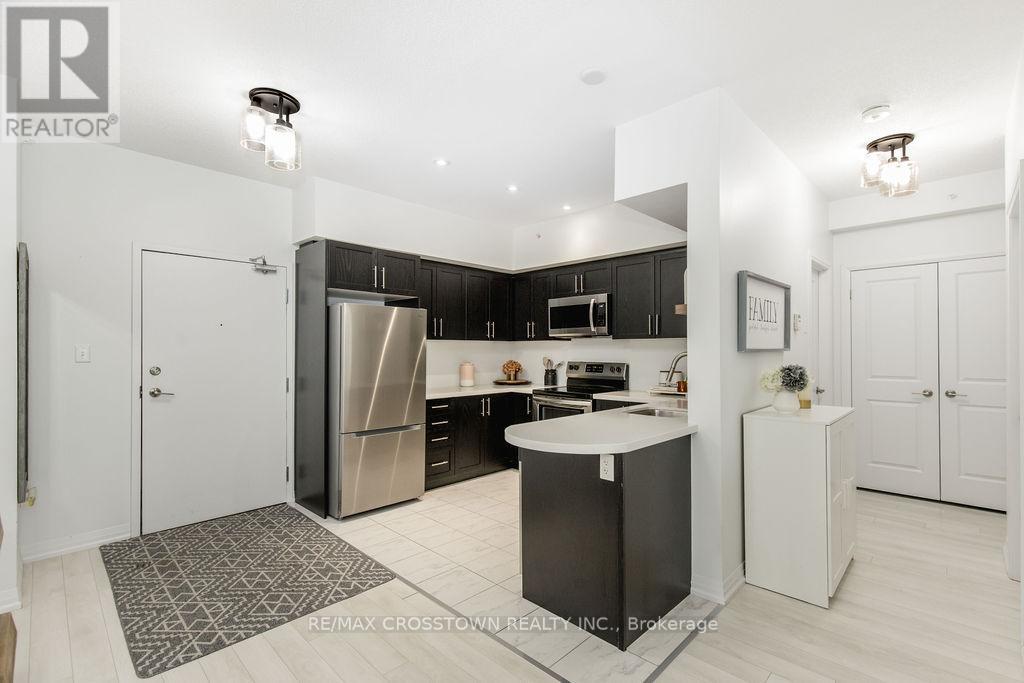 609 - 304 Essa Road, Barrie, Ontario  L9J 0H4 - Photo 9 - S12675414