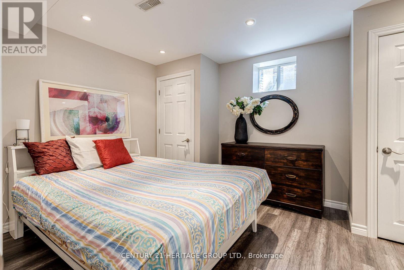 65 Masterman Crescent, Oakville, Ontario  L6M 0W3 - Photo 31 - W12775154