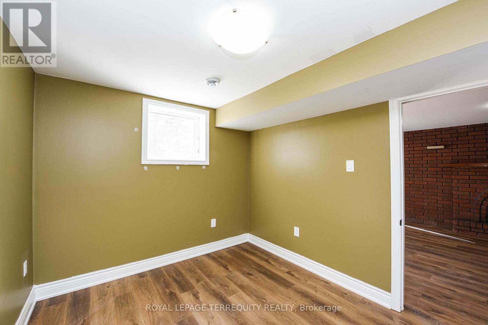 Bsmt - 48 Montjoy Crescent, Brampton, Ontario  L6S 3E7 - Photo 2 - W12775164