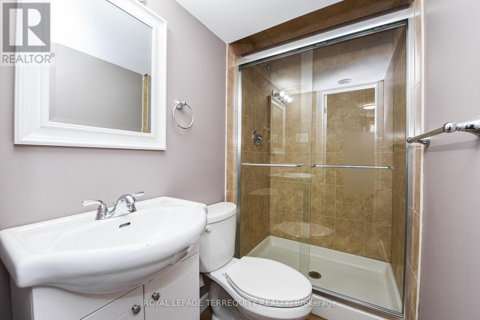 Bsmt - 48 Montjoy Crescent, Brampton, Ontario  L6S 3E7 - Photo 9 - W12775164