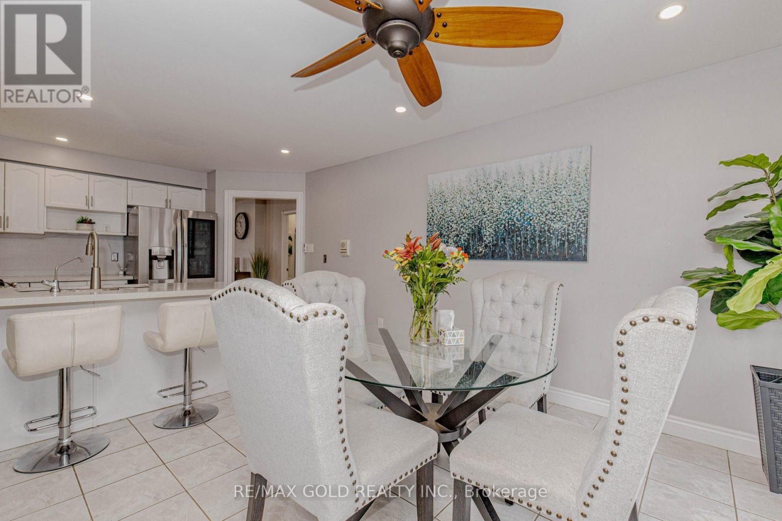 32 Aspenwood Trail, Caledon, Ontario  L7C 1B7 - Photo 16 - W12775212