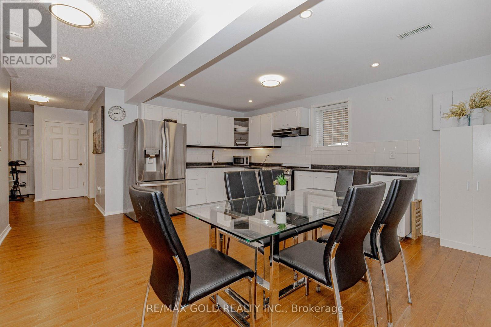 32 Aspenwood Trail, Caledon, Ontario  L7C 1B7 - Photo 32 - W12775212