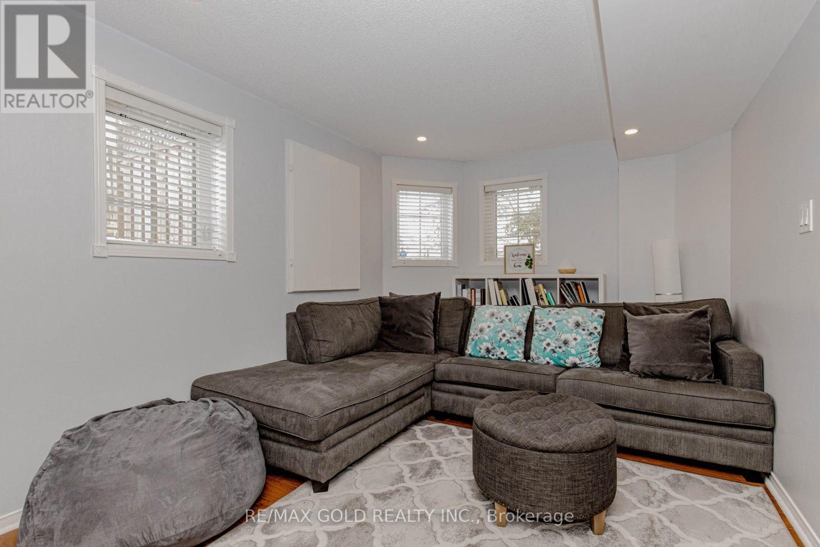 32 Aspenwood Trail, Caledon, Ontario  L7C 1B7 - Photo 35 - W12775212