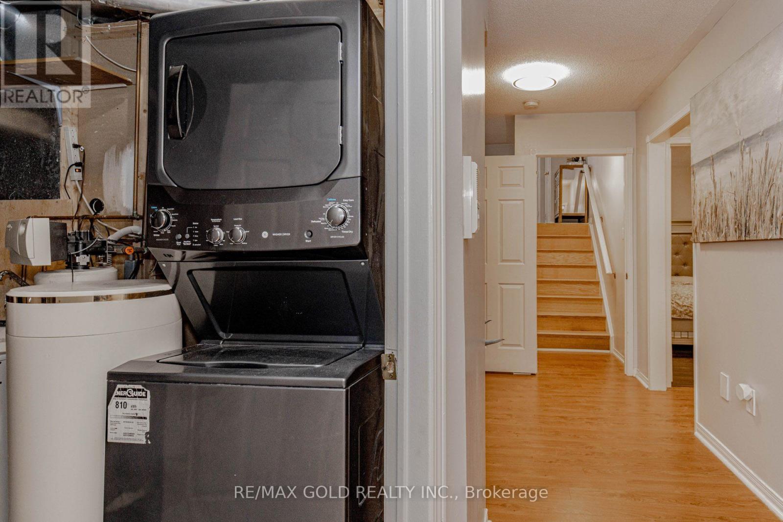 32 Aspenwood Trail, Caledon, Ontario  L7C 1B7 - Photo 42 - W12775212