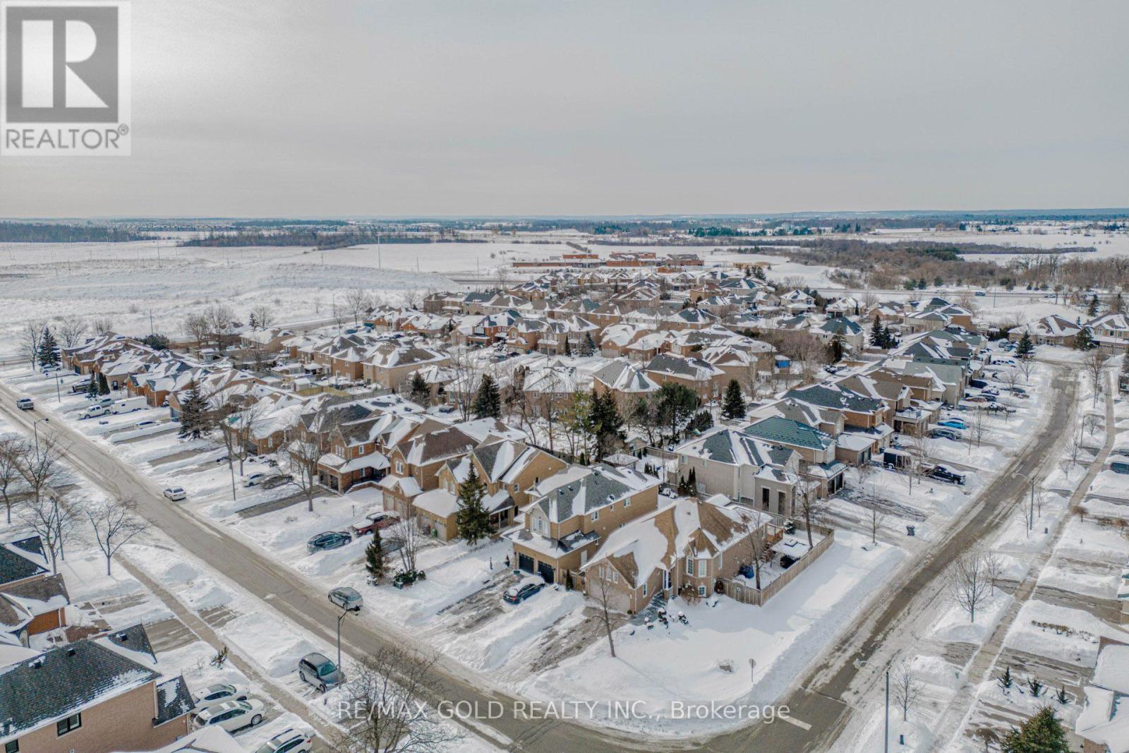 32 Aspenwood Trail, Caledon, Ontario  L7C 1B7 - Photo 46 - W12775212