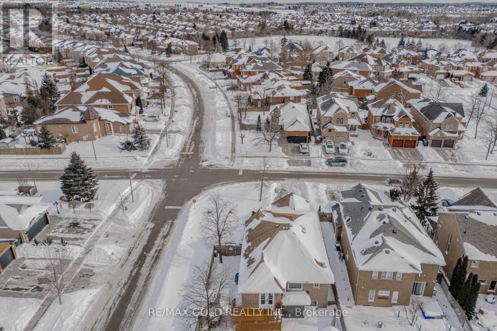 32 Aspenwood Trail, Caledon, Ontario  L7C 1B7 - Photo 48 - W12775212