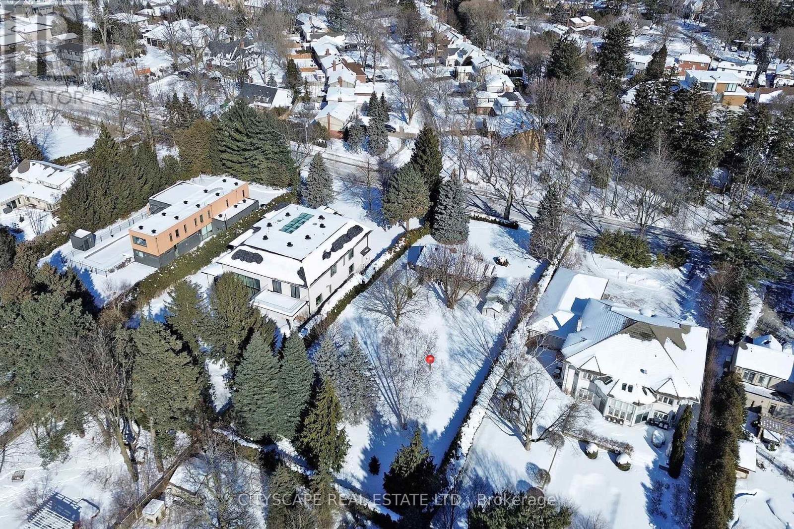 392 Fourth Line, Oakville, Ontario  L6L 5A4 - Photo 14 - W12775222