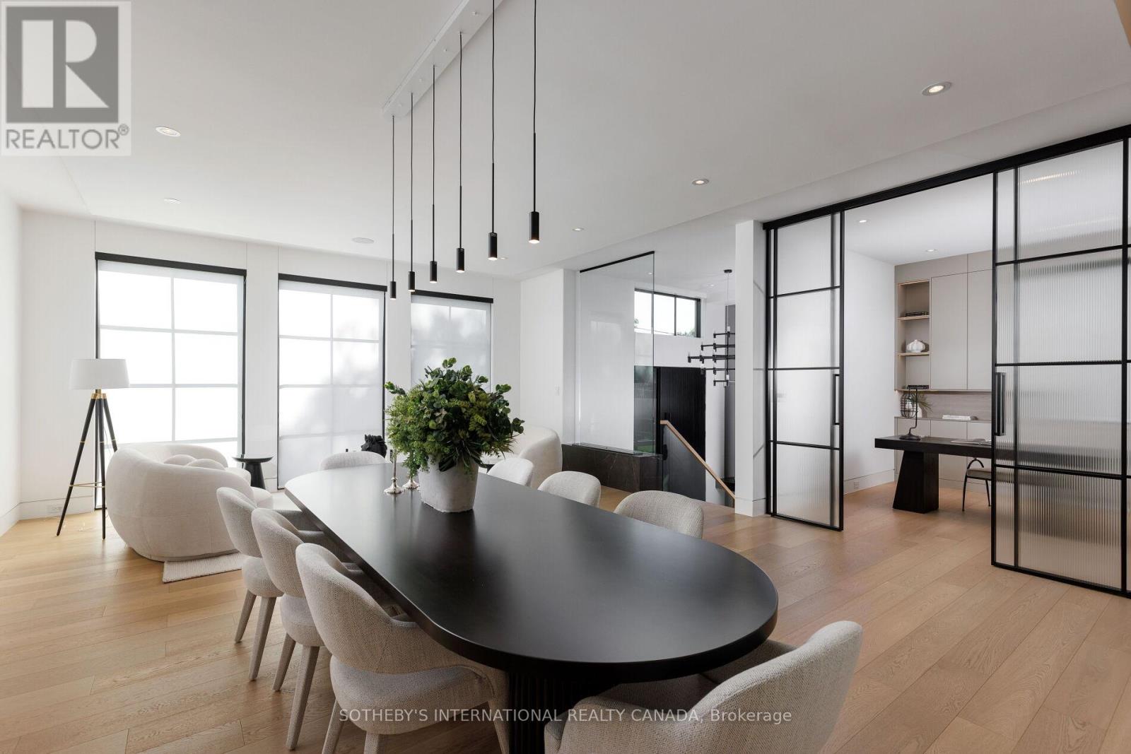 50 Bannon Avenue, Toronto, Ontario  M8X 1V1 - Photo 13 - W12775234