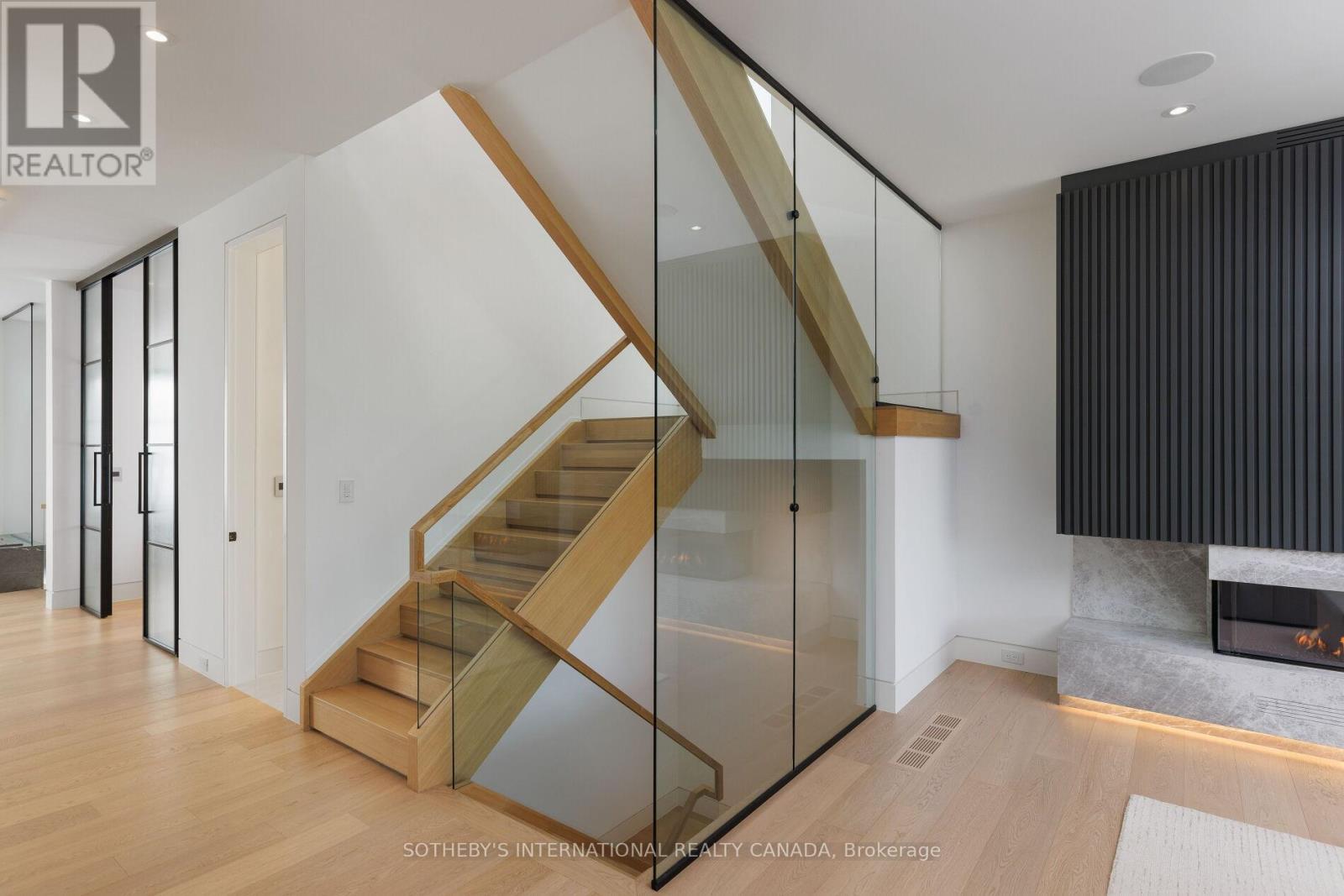 50 Bannon Avenue, Toronto, Ontario  M8X 1V1 - Photo 19 - W12775234