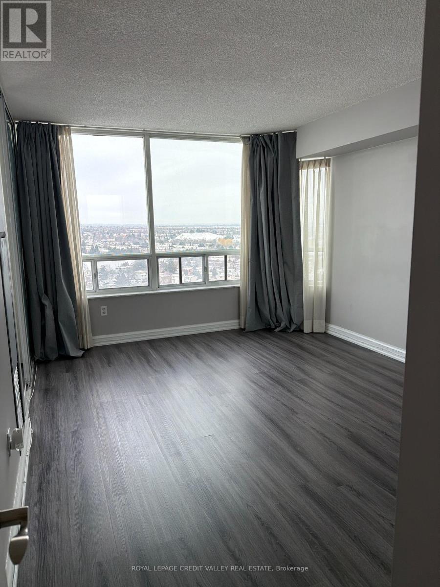 1705 - 24 Hanover Road, Brampton, Ontario  L6S 5K8 - Photo 13 - W12775334