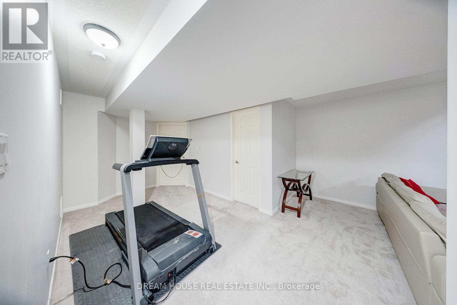 353 Michener Place, Milton, Ontario  L9T 8P4 - Photo 34 - W12775396