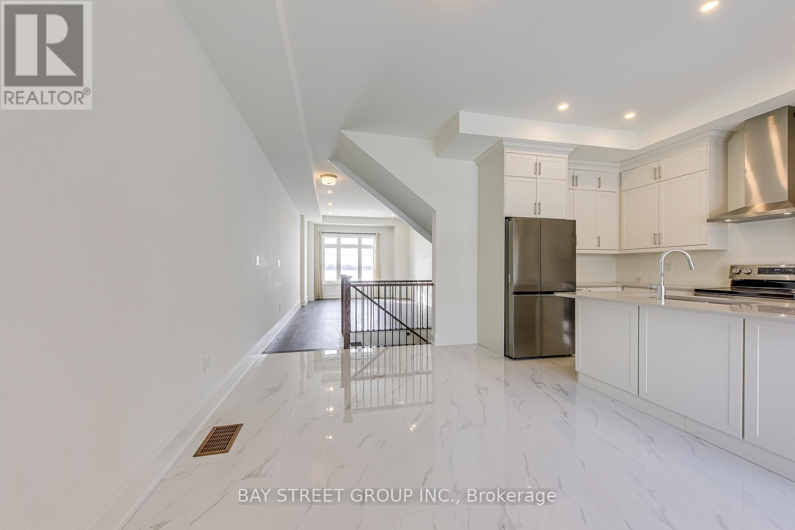 3431 Preserve Drive, Oakville, Ontario  L6M 5S1 - Photo 19 - W12775400