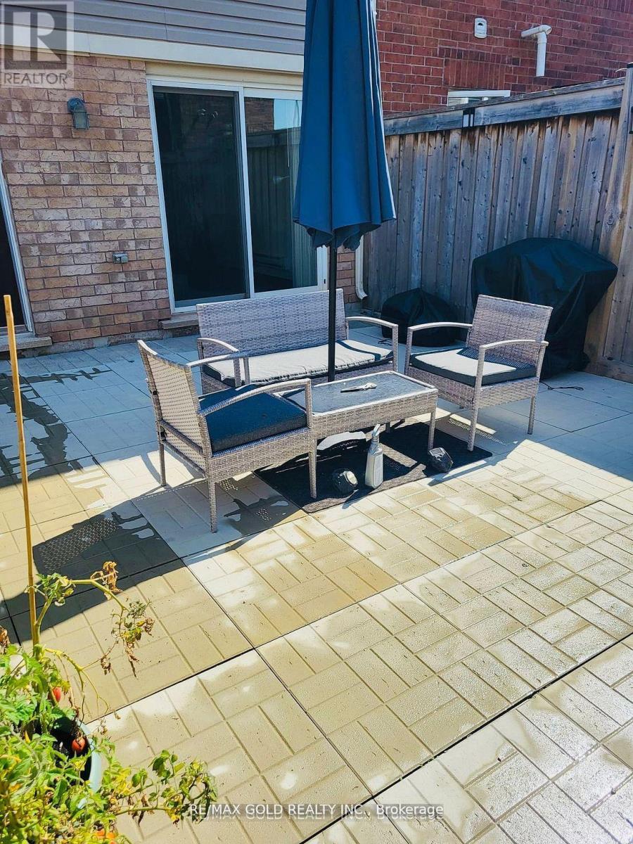 6 Stemford Road, Brampton, Ontario  L7A 0S5 - Photo 18 - W12775402