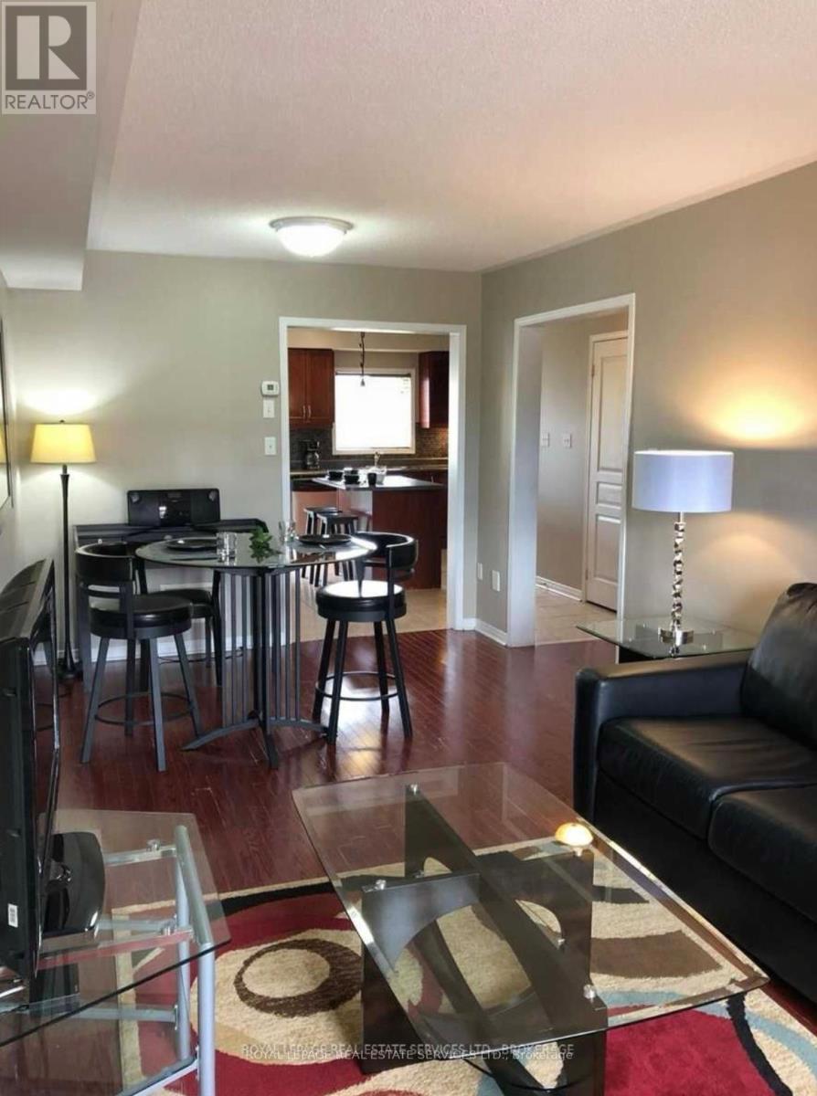 2353 Saddlecreek Crescent, Oakville, Ontario  L6M 5J7 - Photo 3 - W12775408