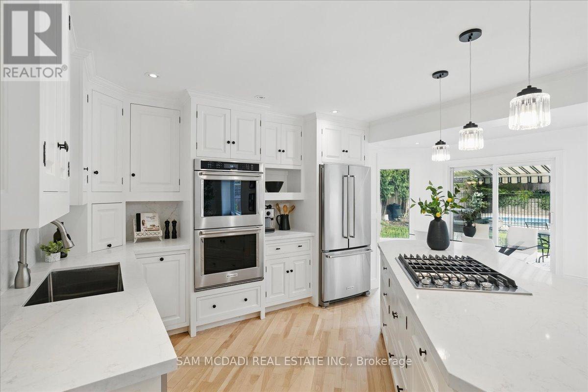 1713 Pengilley Place, Mississauga, Ontario  L5J 4R8 - Photo 16 - W12775412