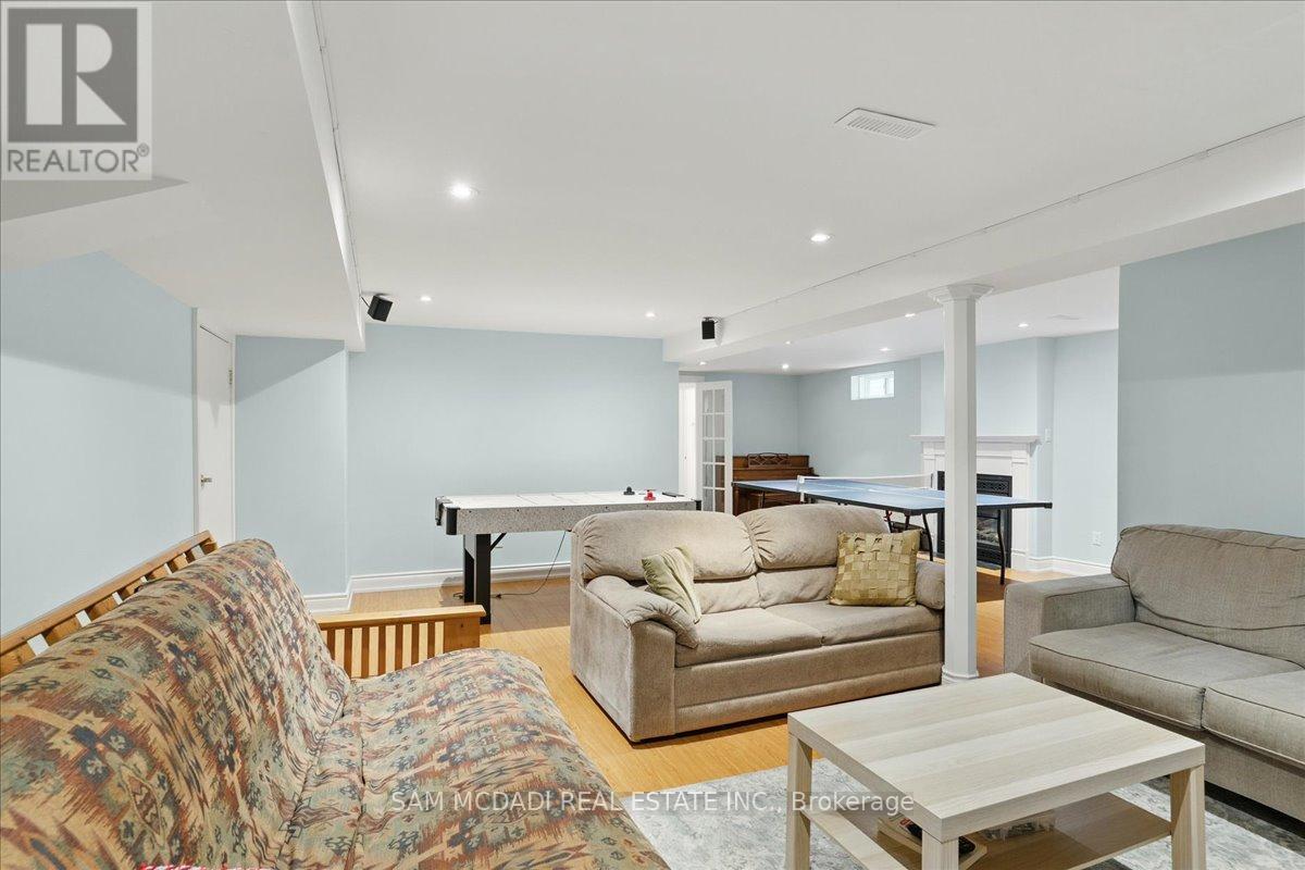 1713 Pengilley Place, Mississauga, Ontario  L5J 4R8 - Photo 44 - W12775412