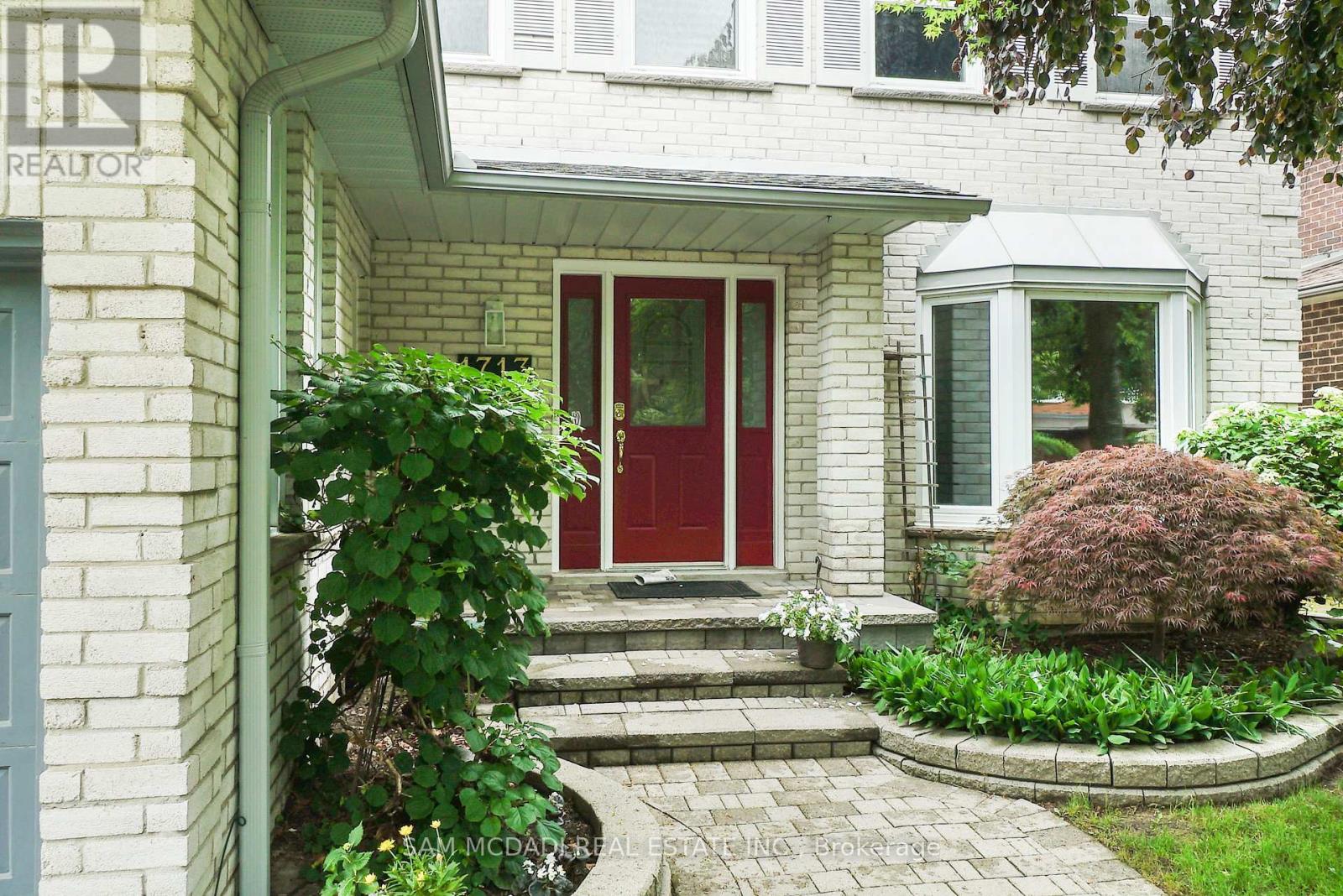 1713 Pengilley Place, Mississauga, Ontario  L5J 4R8 - Photo 6 - W12775412