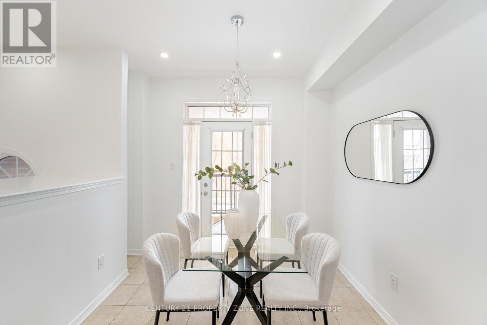 7186 Triumph Lane, Mississauga, Ontario  L5N 0C5 - Photo 11 - W12775452