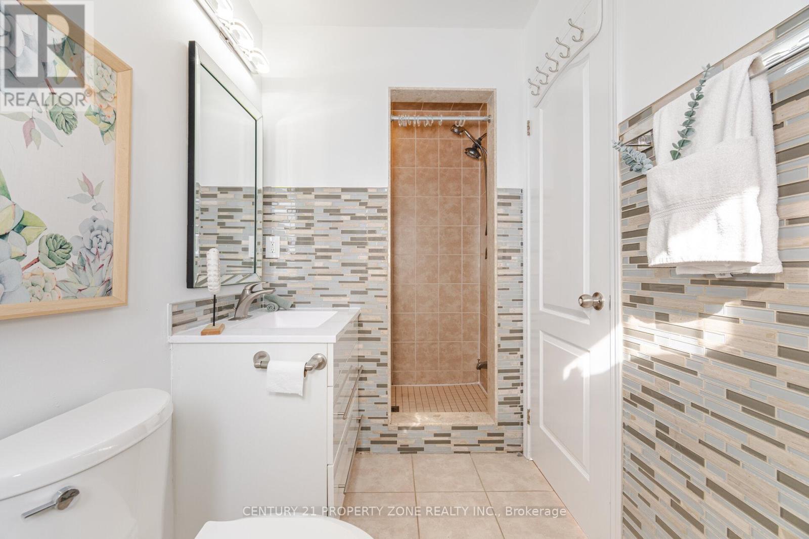 7186 Triumph Lane, Mississauga, Ontario  L5N 0C5 - Photo 28 - W12775452