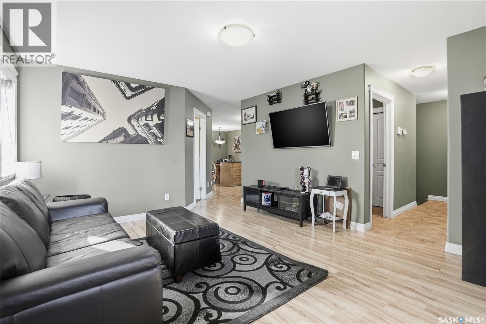 453 Brooklyn Crescent, Warman, Saskatchewan  S0K 0A1 - Photo 2 - SK028268