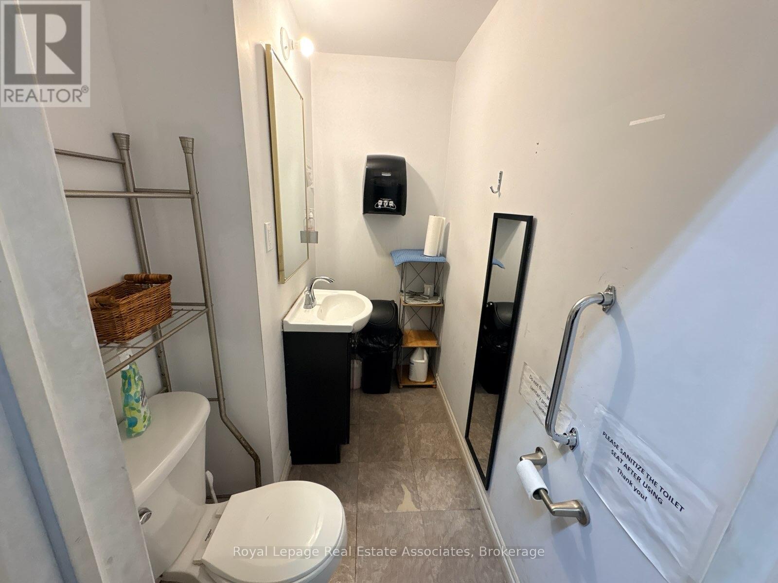 428 King Street W, Hamilton, Ontario  L8P 1B7 - Photo 15 - X12775284