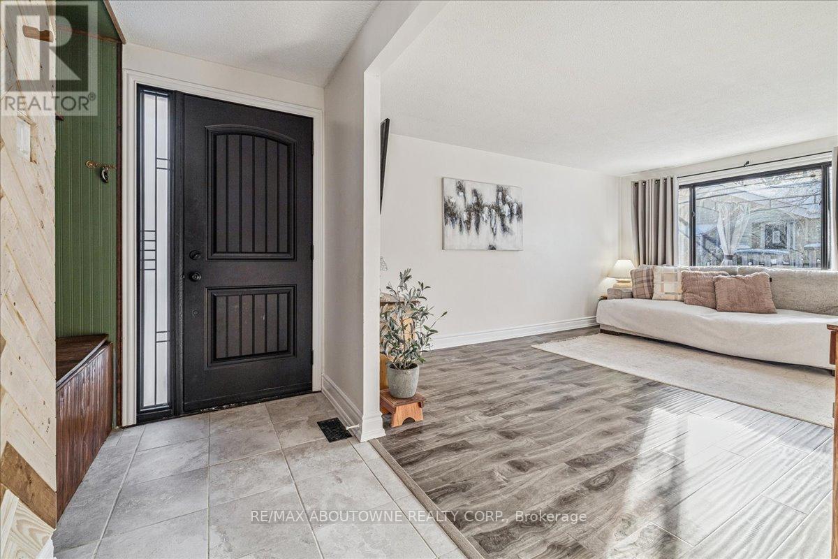 11 Macteith Court, Cambridge, Ontario  N1R 8J1 - Photo 7 - X12775296