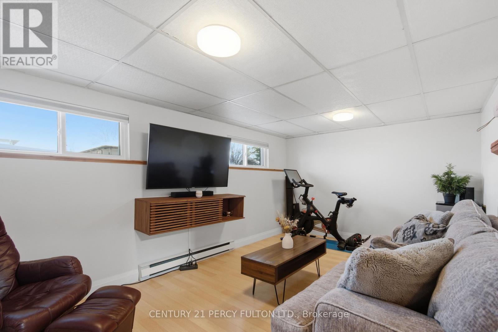 1 Peter Street, Quinte West, Ontario  K8V 6G6 - Photo 19 - X12775300