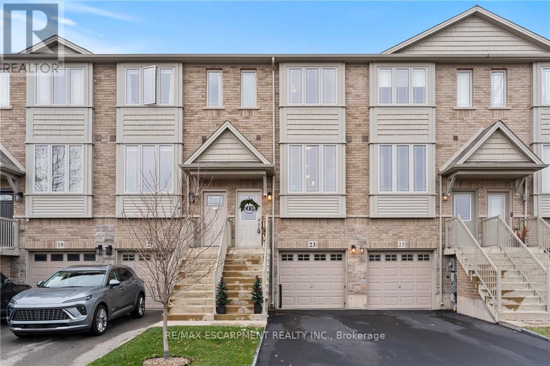 23 Edenrock Drive, Hamilton, Ontario  L8E 5G9 - Photo 2 - X12775332