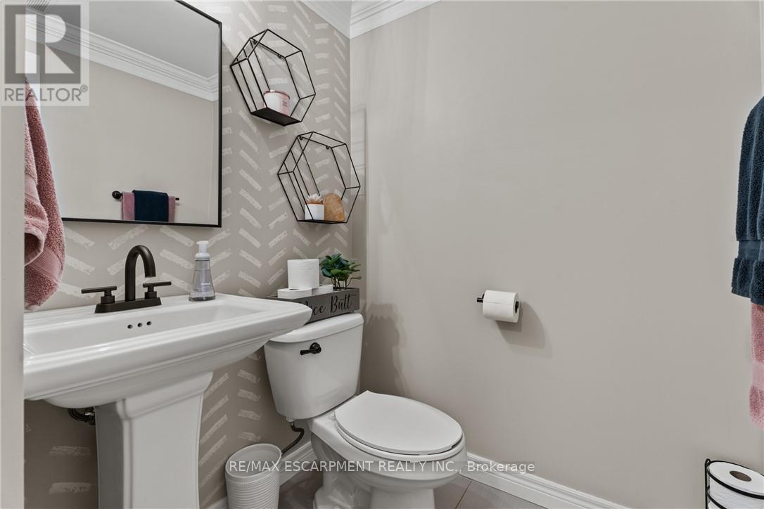 23 Edenrock Drive, Hamilton, Ontario  L8E 5G9 - Photo 26 - X12775332