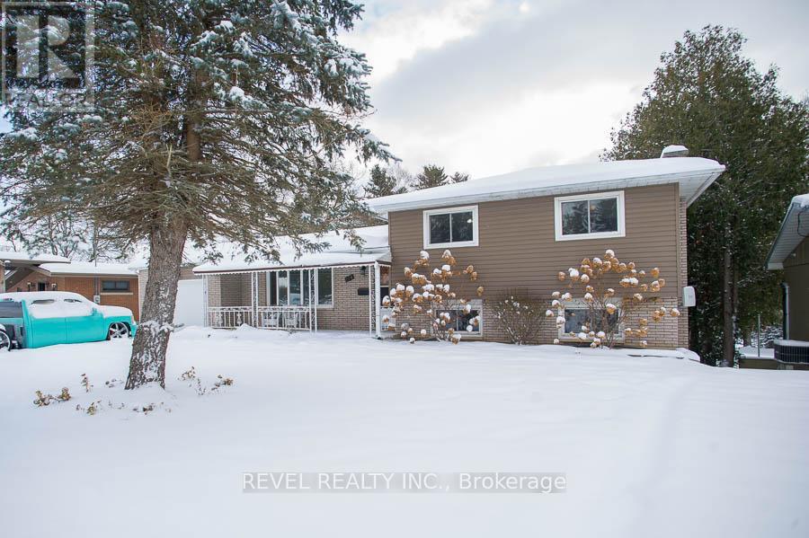 104 HILLSIDE AVENUE, Norfolk, Ontario