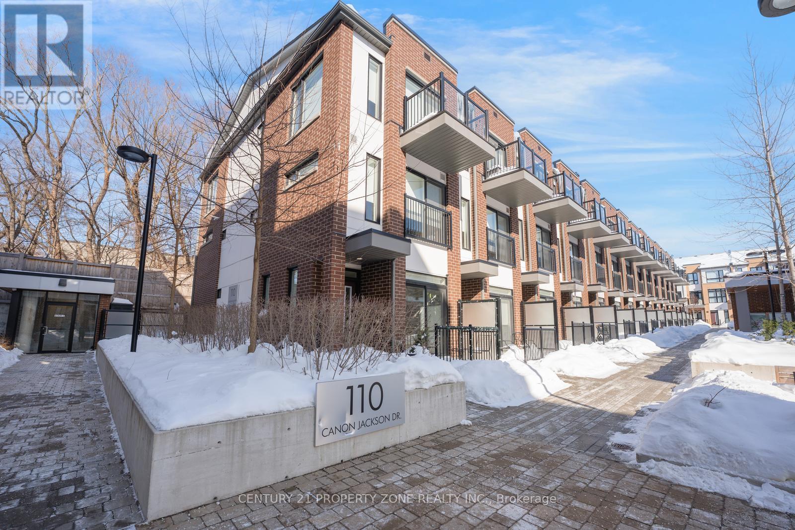 102 - 110 CANON JACKSON DRIVE, Toronto, Ontario