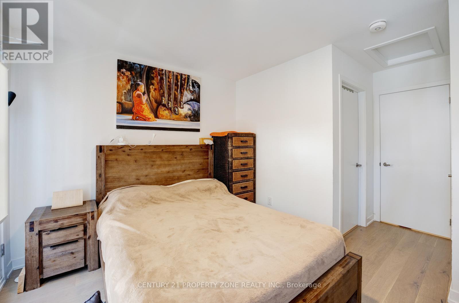 102 - 110 Canon Jackson Drive, Toronto, Ontario  M6M 0C1 - Photo 13 - W12752764